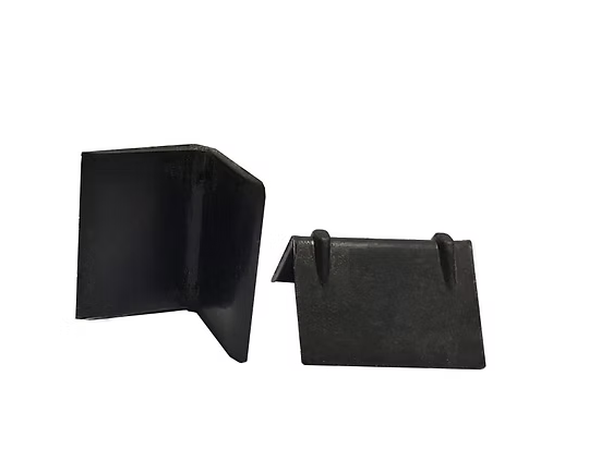 PLASTIC STRAPPING EDGE PROTECTORS